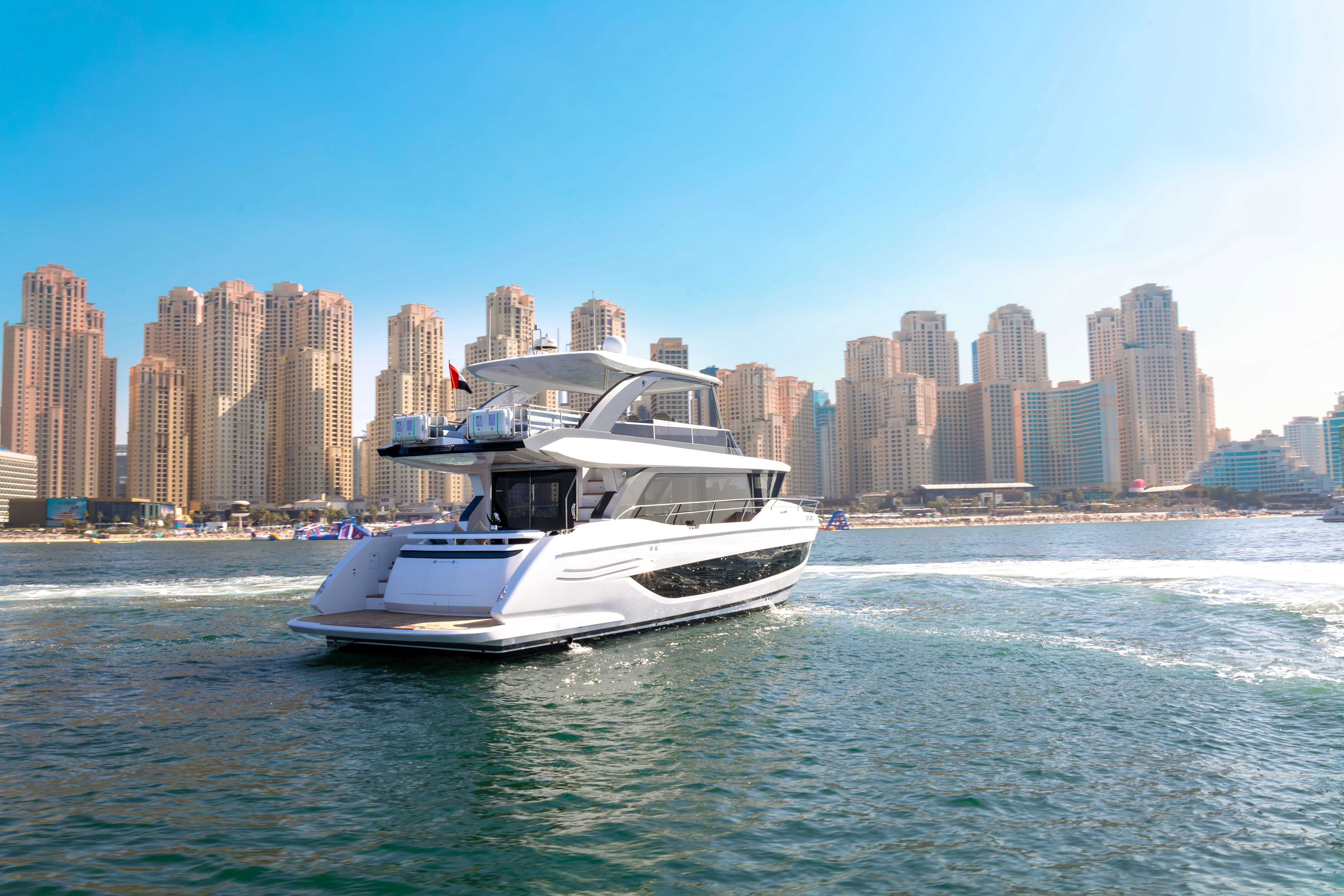 Apex by Seven Yachts, photo 4