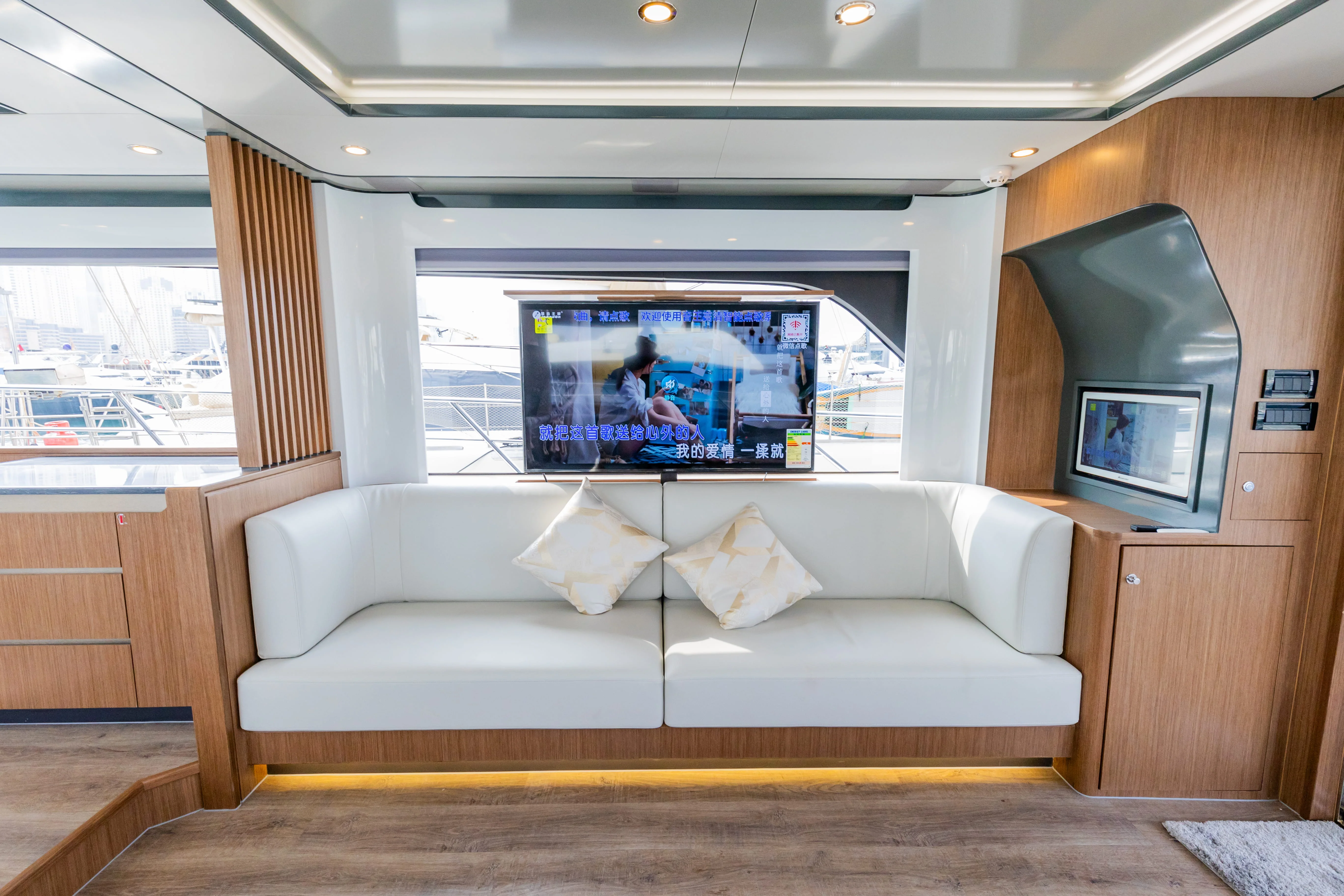 Apex by Seven Yachts, photo 22