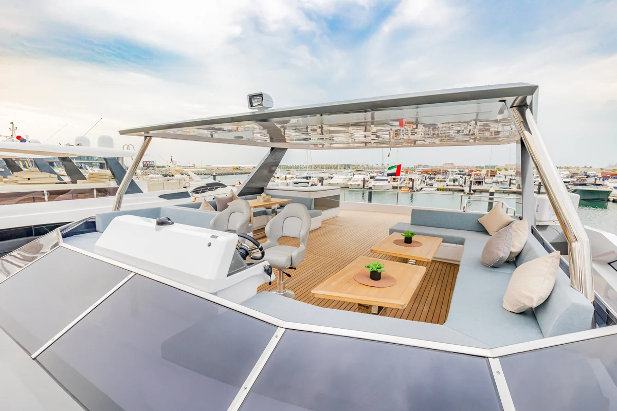 Infinity by Seven Yachts, photo 3