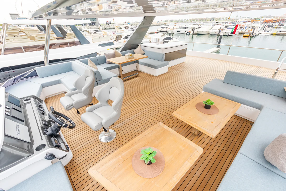 Infinity by Seven Yachts, photo 7