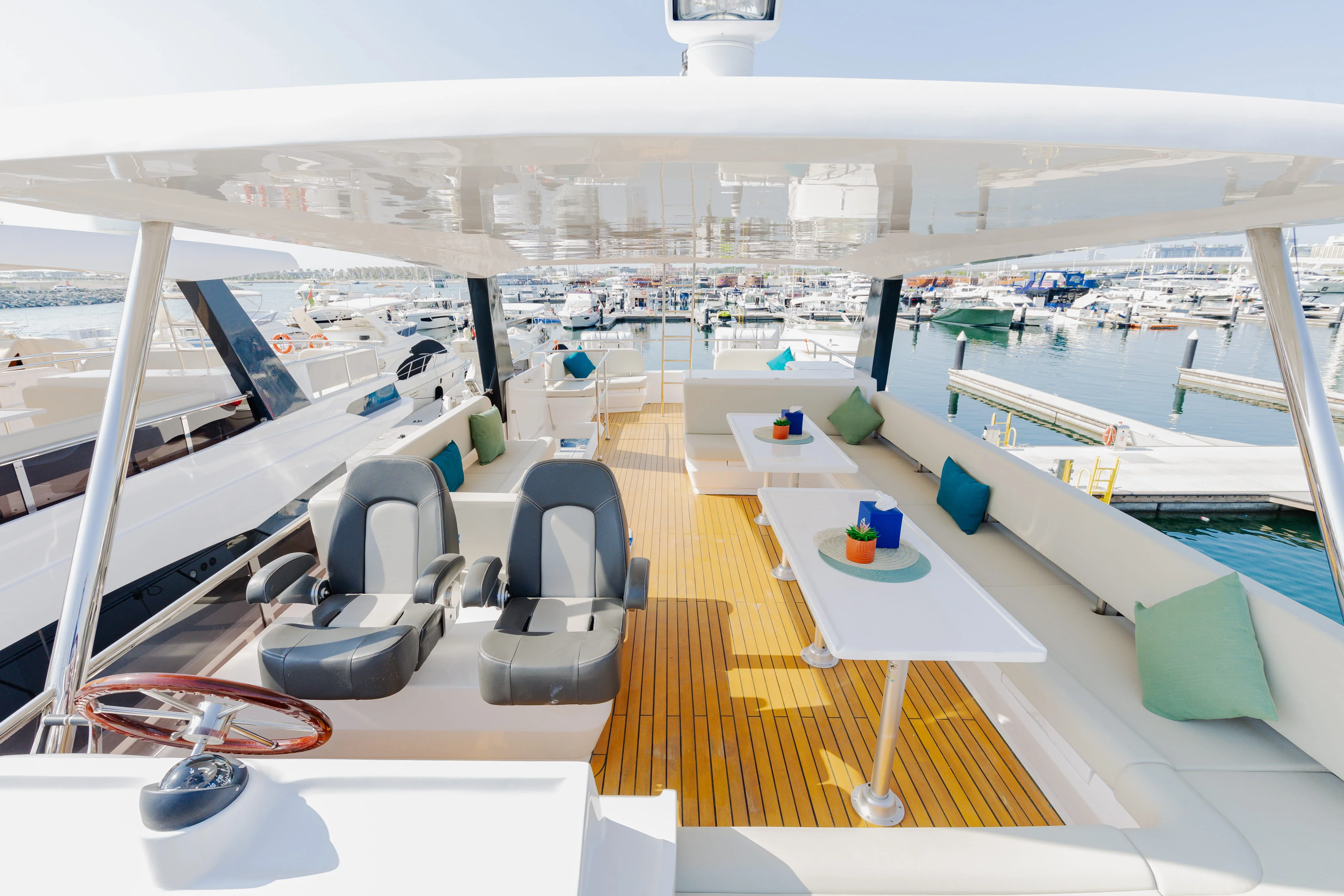 Reno by Seven Yachts, photo 4