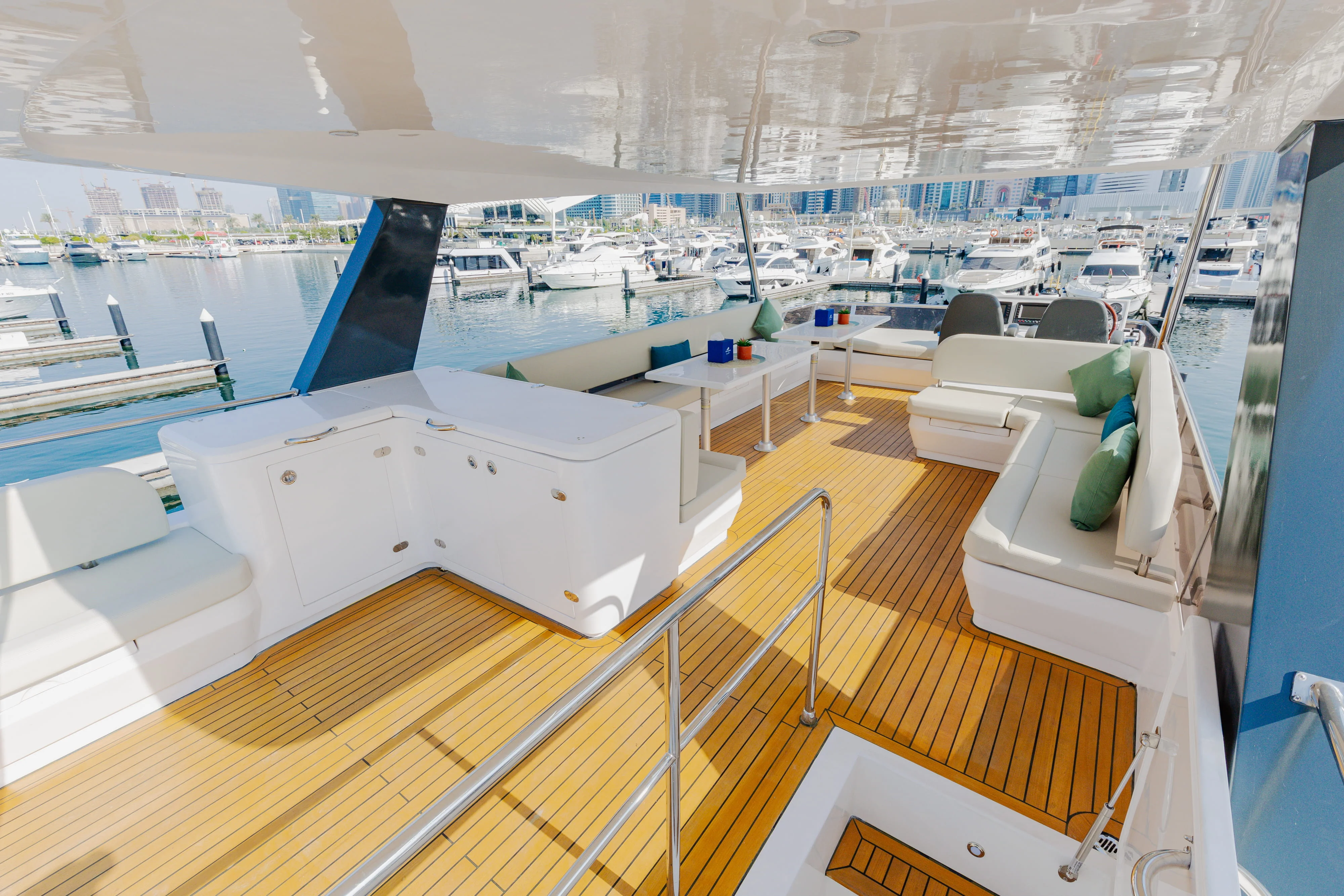 Reno by Seven Yachts, photo 5