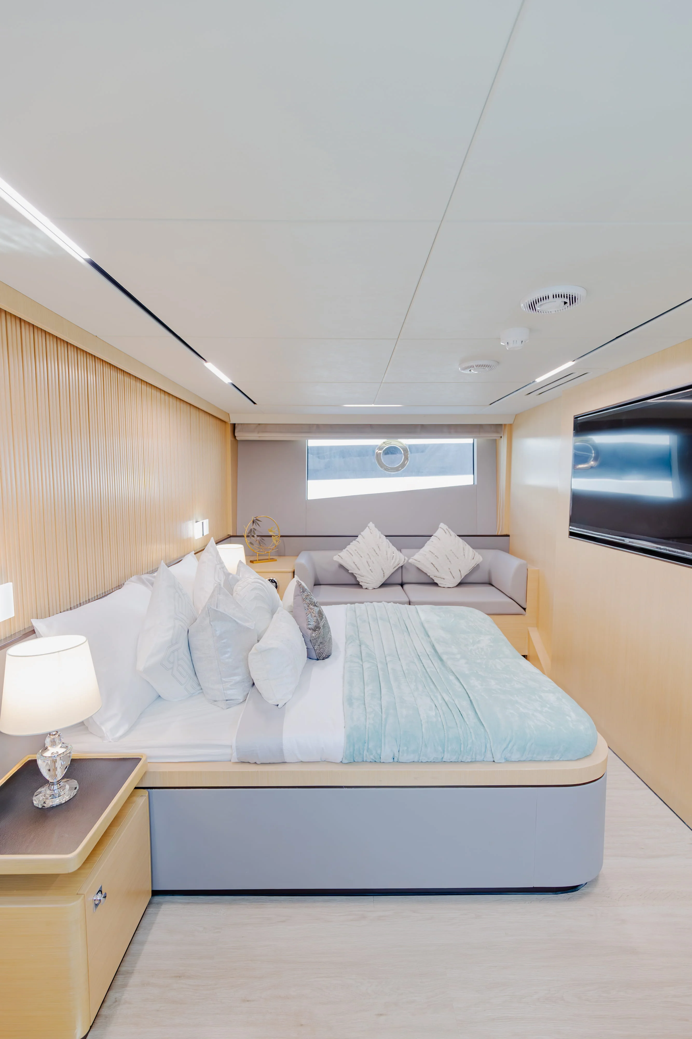 Reno by Seven Yachts, photo 16