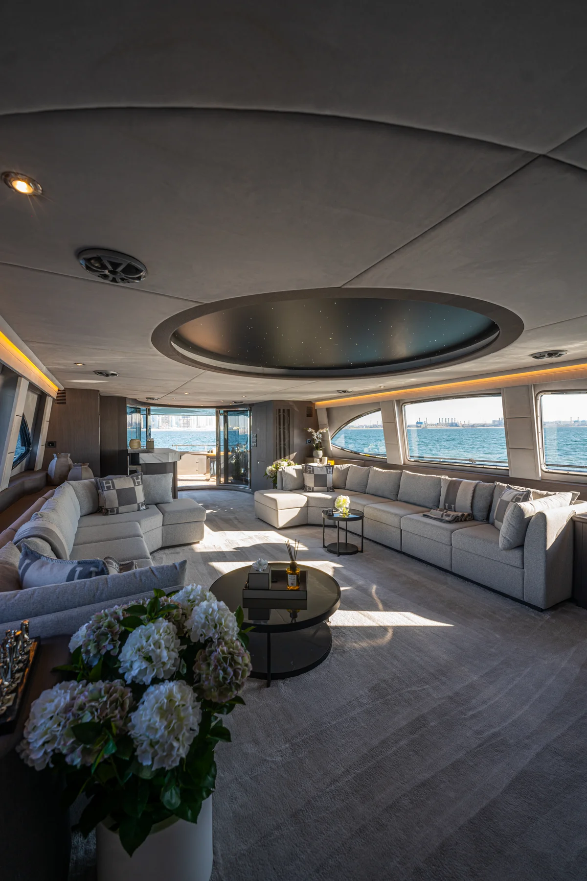 Spectre by Seven Yachts, photo 13