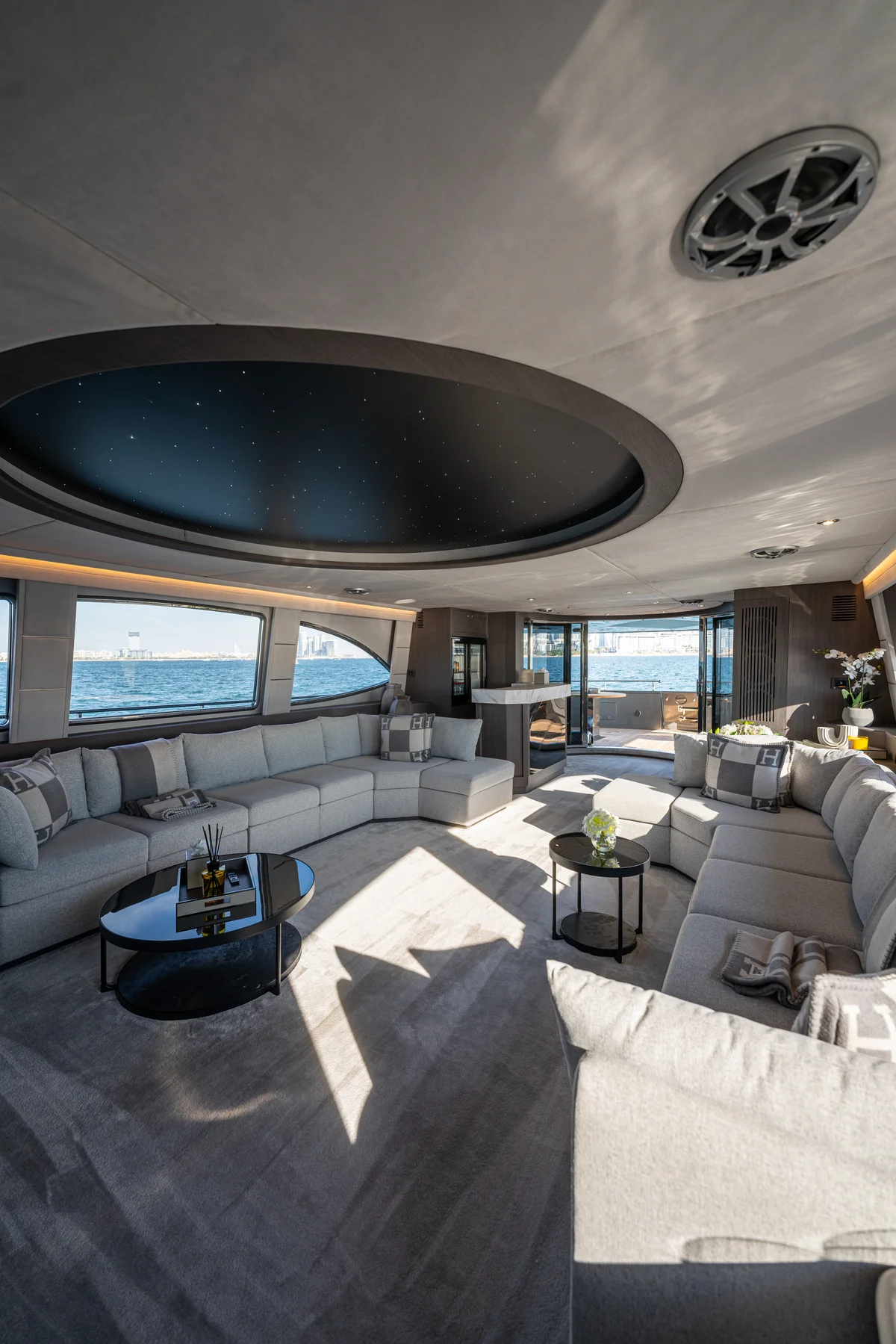 Spectre by Seven Yachts, photo 14