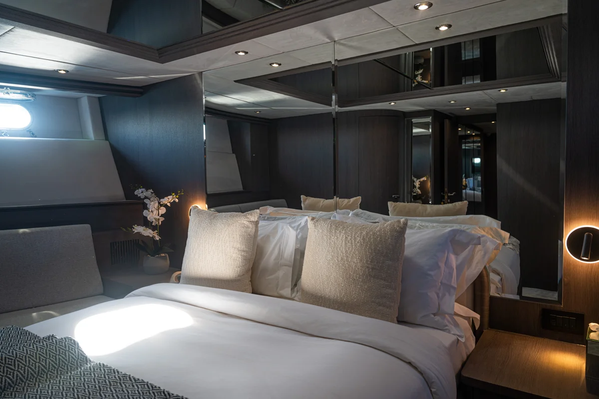 Spectre by Seven Yachts, photo 24