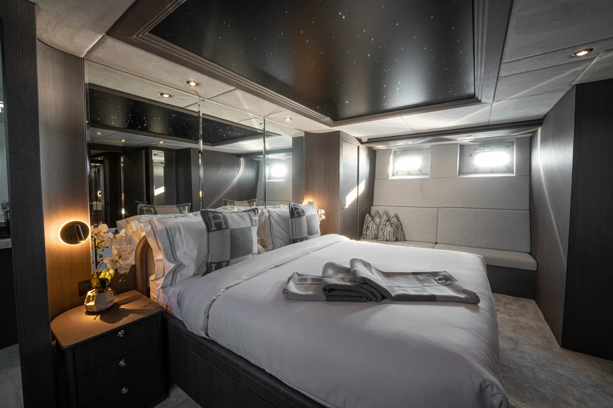 Spectre by Seven Yachts, photo 25